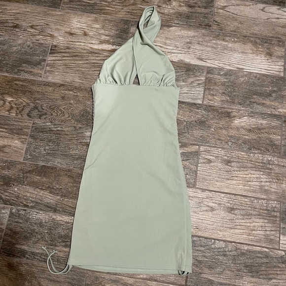 Shein Green Halter Bodycon Dress - Picture 4 of 5